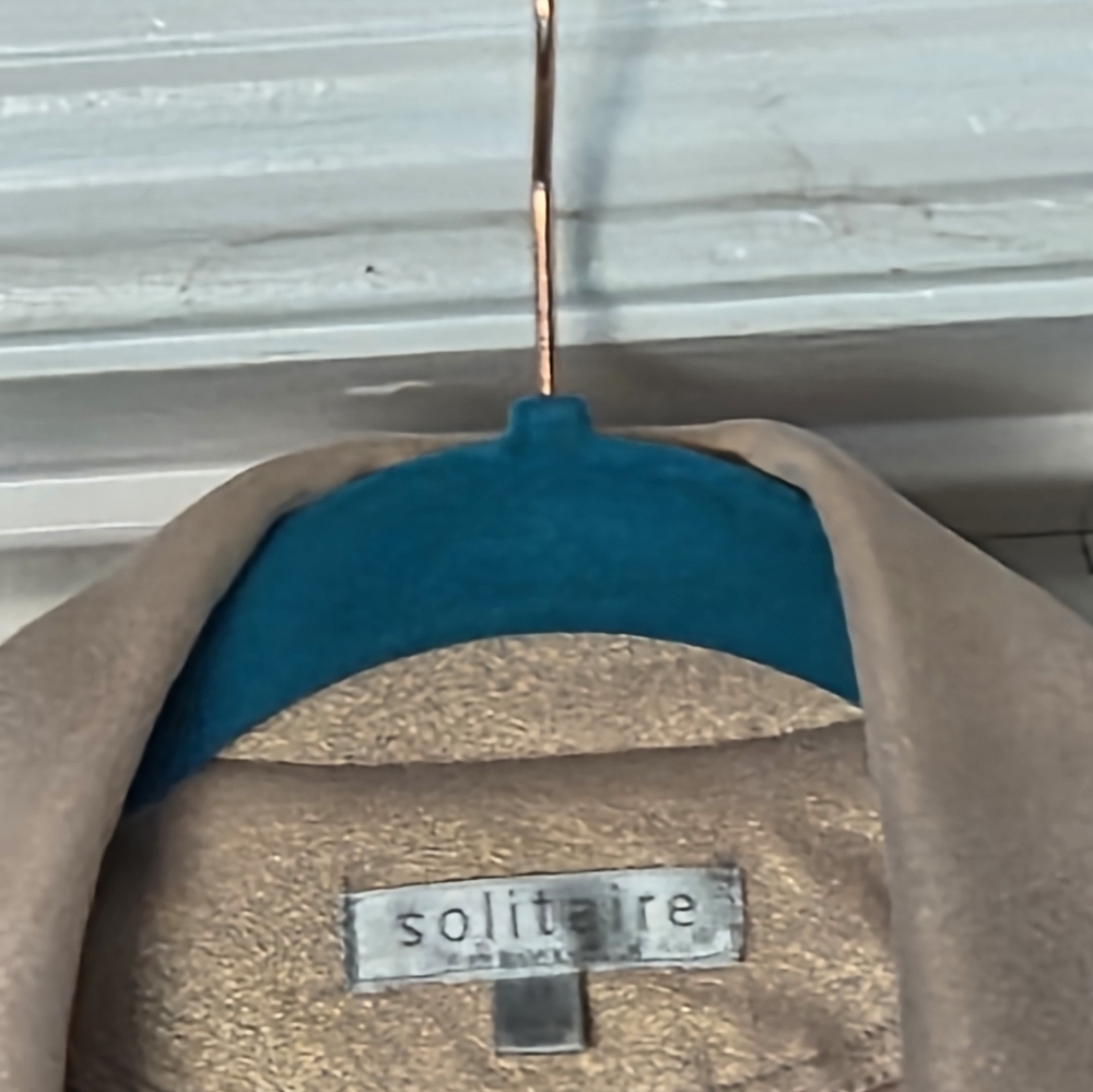 Solitaire Light Shimmery Jacket - image 3